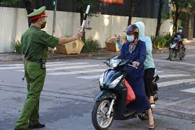 Tp.hcm sau 7 ngày giãn cách xã hội theo chỉ thị 16: Tdoizhshj4zspm