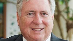 James R. Popp, a former Chase Bank executive who was hired by Johnson  Financial Group in May, will succeed Thomas M. Bolger as CEO