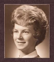 KAPPA KAPPA GAMMA DIGITAL ARCHIVE: Harvat, Beth Louise