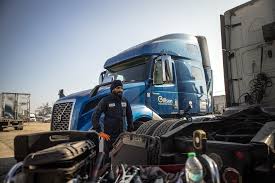 California and Trump are in a tug of war over trucker licenses. This group has the most to lose