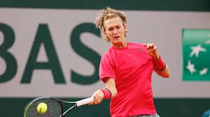 «great 2 weeks in vegas with a couple of legends ». Korda S Sisters Make Request Of Their Brother