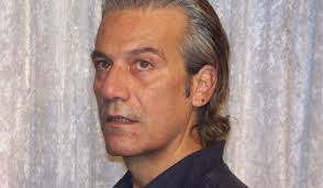 Ο απόστολος γκλέτσος έγινε έξαλλος. O Apostolos Gkletsos Apoxairethse Me Mia Sygkinhtikh Anarthsh Ton 8eofilo Bandwro Ourlife Gr