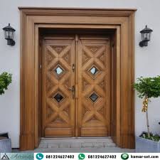 Pintu merupakan sebuah sekat atau pemisah antara ruangan satu dengan ruangan yang lainnya pada sebuah hunian. Desain 2 Daun Pintu Rumah Minimalis Cek Bahan Bangunan