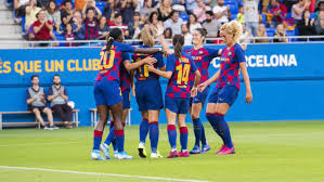 Los inicios del fútbol femenino vendrían en 1970, cuando en el camp nou un conjunto no reconocido por el club llamado selección ciudad de barcelona, dirigido por antoni. Barcelona Femenino Fc Minsk Barcelona Femenino Fc Minsk Resumen Resultado Y Goles Marca Com