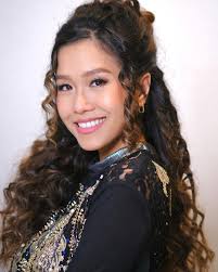 Her look last night at the Royce Hotel and Casino Hairstyled by  @hairstyledbymjrone #hairstyledbymjrone #hairstylistphilippines  #hairstylistph  https://www.instagram.com/p/DEtNsuqTUKt/?img_index=1&igsh=MXV2d2pxMndlbHplOA==