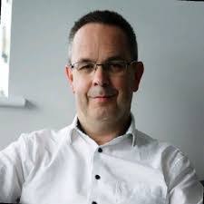 Dale Archer's Instagram, Twitter & Facebook