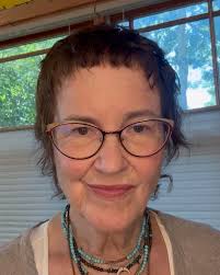 I am NEVER disappointed when I say yes to myself (especially when the thing  I'm saying yes to includes a private chef🌱.) Creating an inspiring retreat  for women to expand their truths