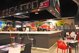 Per la disposizione degli arredamenti in un ristorante avete massima libertà di scelta, tranne che per i tavoli. Arredamenti Per Ristoranti Arredamenti Cotto