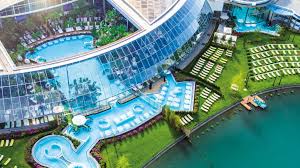 Unter dem motto „mein urlaubsparadies unter palmen erwartet die besucher eine urlaubswelt im absoluten premiumbereich, eingebettet in die reizvolle kulisse der erftauen, angrenzend an die. Therme Euskirchen Bonn Euskirchen Urban Sports Club
