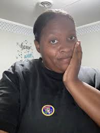 Coming full 'Circle' with DarShee' Clark, leading by example at Circles RVA 