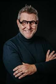 David Neil Nethen leitet das neu entstandene Amt für Kultur und  Weiterbildung