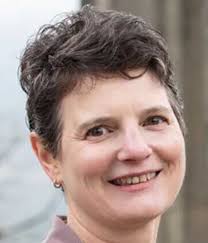 Elizabeth Steiner sworn in as Oregon's first female state treasurer