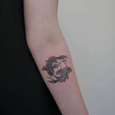 79 Koi Fish Tattoos Ideas February 2021 Tattoos Fish Tattoo Ideas Body Art Tattoos