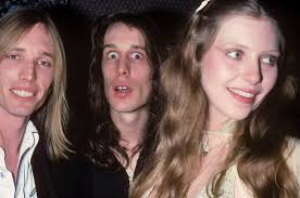 Tommy Atwood, Les Beasley, Glen Allred, Billy Todd, Derrell Stewart. Rare  photo of all four vocalists playing guitars. Also, Derrell in his toupee! 😉