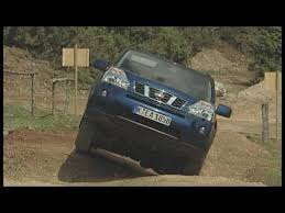 Şleaurile adânci, noroiul cleios sau zăpada proaspătă nu vor pune probleme atunci când se foloseşte un set de pneuri corespunzător. Nissan X Trail 2 0 Dci Die 2 Generation Des Kompakten Nissan Offroaders Im Motorvision Test Youtube