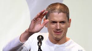 #3 he made his acting debut in an episode of the 1998 television show, buffy the vampire slayer as gage petronzi. Prison Break Darum Nimmt Wentworth Miller Abstand Von Facebook Instagram Und Co