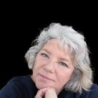 Terrie Wolf (@AKA_Terrie)