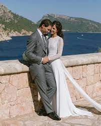 Rafael's paternal grandparents were named rafael nadal and isabel bel homar sureda. Rafael Nadal Und Maria Francisca Perello Haben Geheiratet Alle Details Zur Hochzeit Wedding Dresses Rosa Clara Wedding Dresses Rafael Nadal