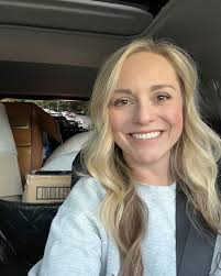 Brandi (Beutler) Nelson (@therealtorbrandib) • Instagram photos and videos