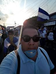 Dr. Richard Sáenz Coen. M.D. (@saenzcoenmd)