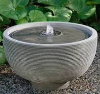 Longitude Round Ribbed Garden Fountain