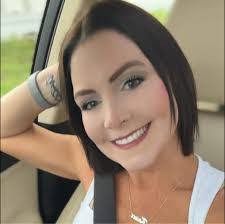 Lisa Losito's Instagram, Twitter & Facebook