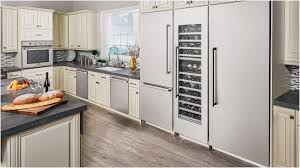 Search for best kitchen appliances package now! The Best Pro Style Appliances For Your Luxury Kitchen Reviewed From Thermador Kitchen Appliance Packa Thermador Kitchen Cream Kitchen Appliances Kitchen Design