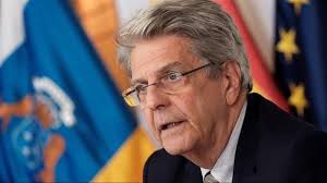 Frontières maritimes: les Canaries participent aux négociations secrètes  entre Rabat et Madrid , H24info