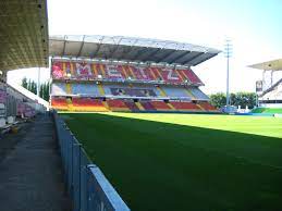 Bienvenue sur la page facebook officielle du football club de metz. Stade Saint Symphorien Wikipedia