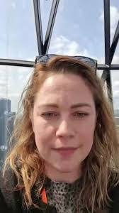 Charlotte Lander's Instagram, Twitter & Facebook