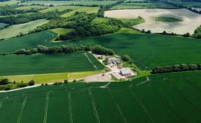 Хто є платником орендної плати за земельну ділянку державної або комунальної  власності якщо земельна ділянка надана ФО – засновнику фе