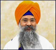 Robbie Singh's Instagram, Twitter & Facebook