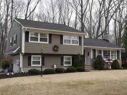 See more ideas about split entry, split foyer, house exterior. Hardieplank Timberbark Berkeley Heights Nj Traditional Exterior Other Metro Exterior House Remodel Split Level Remodel Exterior Home Exterior Makeover