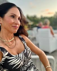 What toiletries are included in the bungalows? Is there body wash?Trying to  pack light and not bring anything I don't need to!