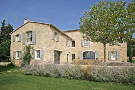Barbecue (also barbeque, bbq and barby/barbies) is both a cooking method and an apparatus. Location Mas Pour Production De Film Et Photos Dans Le Luberon Lieux Lieu A Louer Pour Tournage Dans Le Sud De La France