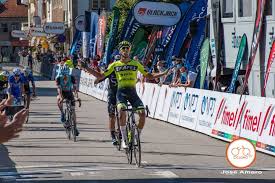 Rafael reis escapou do pelotão na descida para setúbal, cidade de onde. Rafael Reis Da Efapel Vence A 1Âª Etapa Do 41Âº Grande Premio Abimota Ciclismo Tv