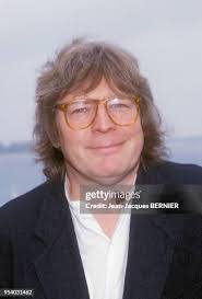 Cindy Bernier's Instagram, Twitter & Facebook