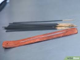 This length of cored incense can burn for about 60 minutes. How To Burn Incense Sticks With Pictures Wikihow