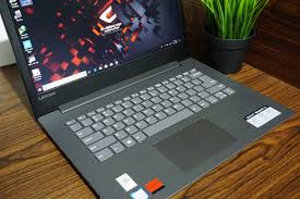 Laptop ideapad 330s (14 inci , intel). Laptop Lenovo Ideapad 330 14ikb Core I5 Black Eksekutif Computer