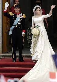 Royale hochzeiten kronprinzessin mary hochzeitskleid brautkleid. Trop De Connexions Braut Beruhmte Hochzeitskleider Brautkleid