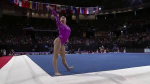 laurie hernandez impresses with her