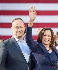 He has 25 years of experience in law and specializes in media, sports, and entertainment, according to his linkedin profile. Doug Emhoff Ultimate Instagram Husband To Kamala Harris