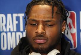 Bronny James dice que puede lidiar con la presión de jugar con su padre  LeBron en la NBA