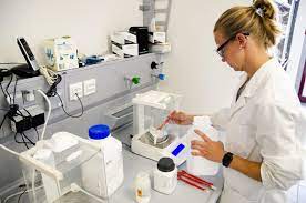 Hochschulpreistragerin Bekampft Keime Ohne Antibiotika Fh Munster