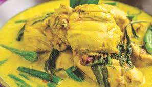 Hari ini db nak kongsikan masakan orang negeri sembilan iaitu ayam masak lemak cili api tanpa. Ayam Tumis Lemak Cili Api Daun Kesum Myresipi