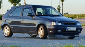 Své fotky nám posílejte do zpráv. Ein Skoda Felicia Auf Einem Rastplatz An Der A20 Bei Volschow Juni 2011 Fahrzeugbilder De