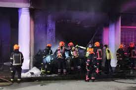 Singapore—speaking to the straits times (st), a former sia flight attendant who sustained severe burns in a 2000 place crash sent an encouraging i've learned all wounds heal over time — emotional scars too. /tisg. 5 Killed In Tanjong Pagar Crash 29 Year Old Driver Believed To Have Sped Before Crashing Into Shophouse Courts Crime News Top Stories The Straits Times