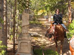Whether it's your first time in the saddle or you're an equine expert, we have horseback riding experiences for everyone. Colorado Horseback Riding Trips Horseback Riding In Colorado Colorado Com