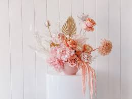 Flowers forever, columbia, richland county, south carolina, united states — plek op die kaart, telefoon, ure, resensies. Forever Blooms Dried Preserved Wedding Floral Inspiration Polka Dot Wedding