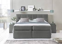 Im bereich von dachschrägen lassen sich herkömmliche kleiderschränke aufgrund ihrer typischen rechteckigen kastenform ohne anpassung normal kaum aufstellen, so dass. Boxspringbett Mit Niedrigem Kopfteil 3 Modelle Im Vergleich